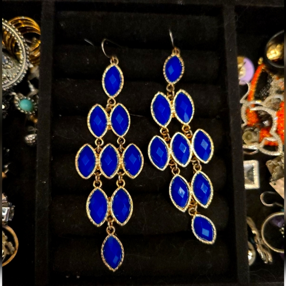 Charlotte Russe earrings